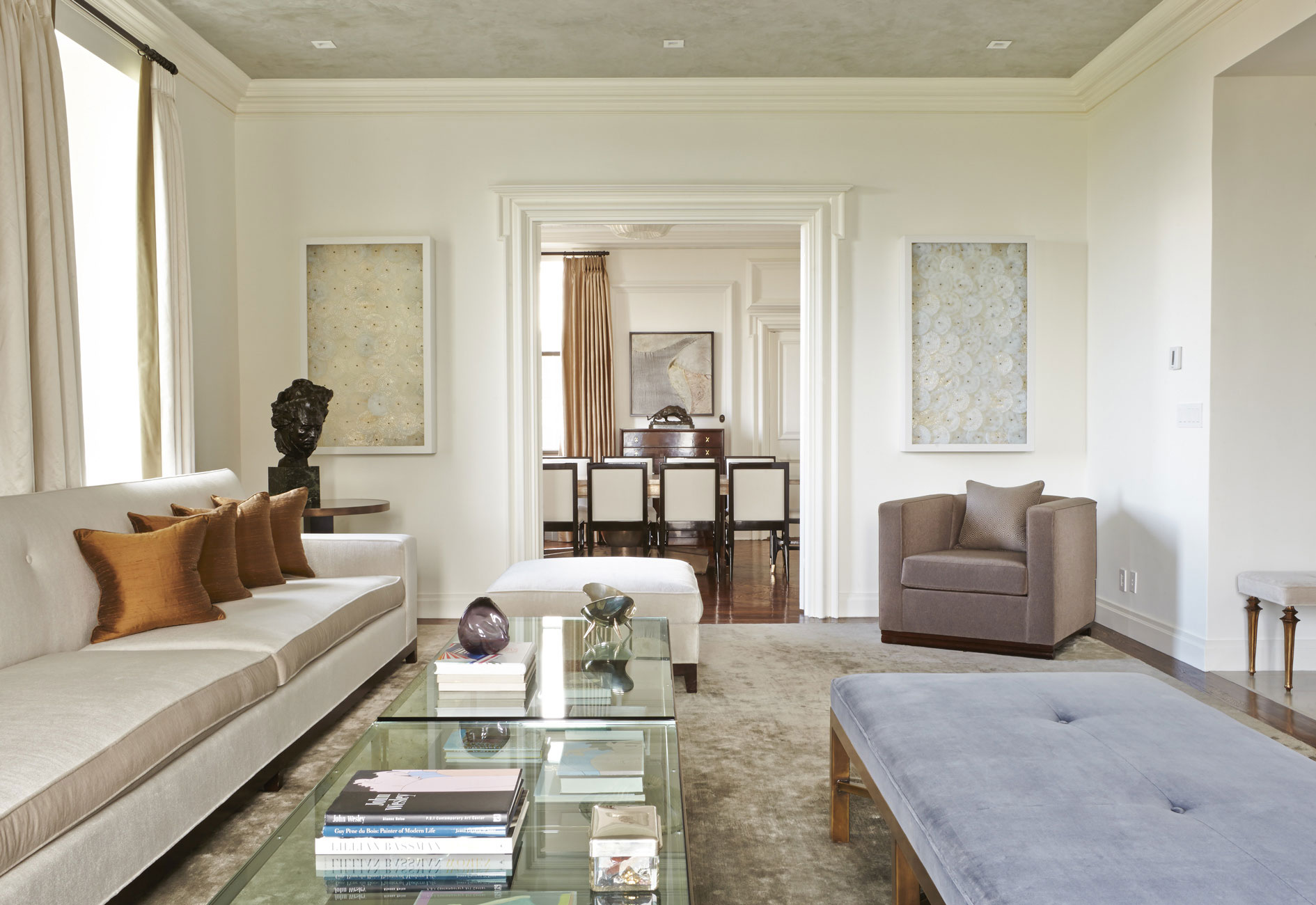 5th Avenue Residence by designed by MARK ZEFF
